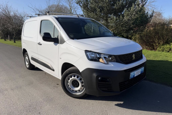 2023 Peugeot Partner